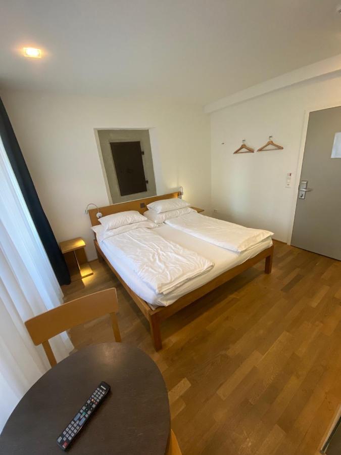 Hotel Lestelle - Self Check-In Люцерн Экстерьер фото