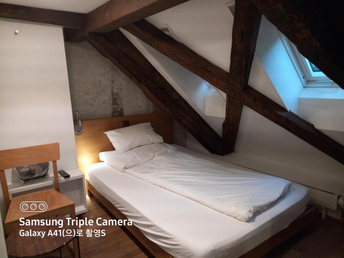 Hotel Lestelle - Self Check-In Люцерн Экстерьер фото
