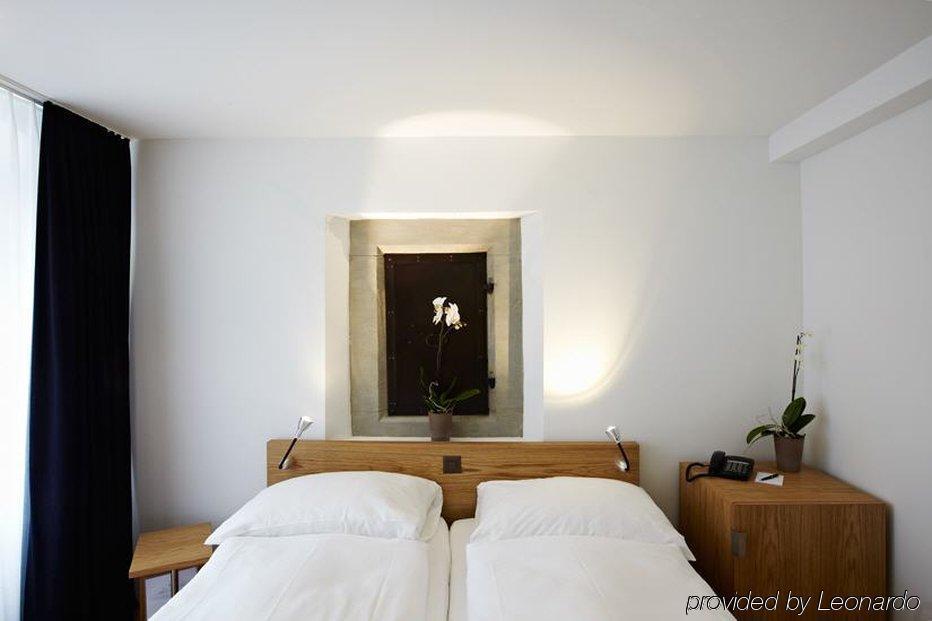 Hotel Lestelle - Self Check-In Люцерн Номер фото